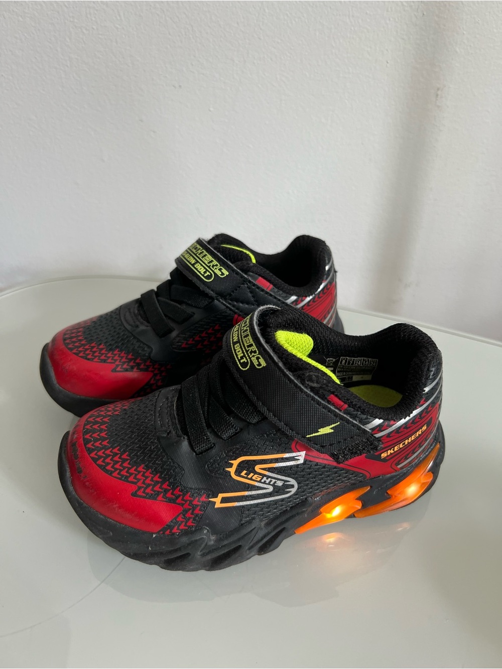 SKETCHERS Red Flex Glow Bolt Light-up Sneakers, 8c